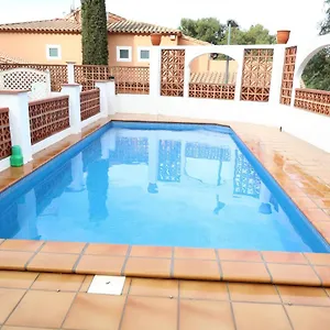 Neko 1 , Rosas España